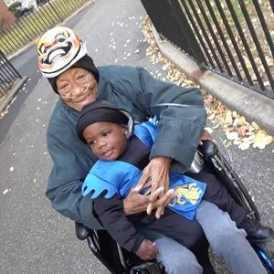 Meet your Posher, Lawrence